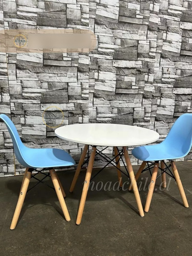 Set Comedor Infantil Eames 2 Sillas + 1 Mesa
