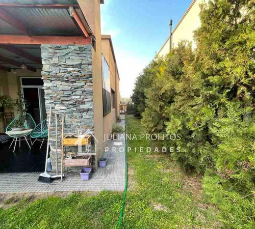 Casa En Barrio Cerrado Los Troncos Berazategui