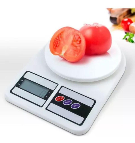 La báscula de cocina digital que pesa los alimentos en la dieta nunca ha sido