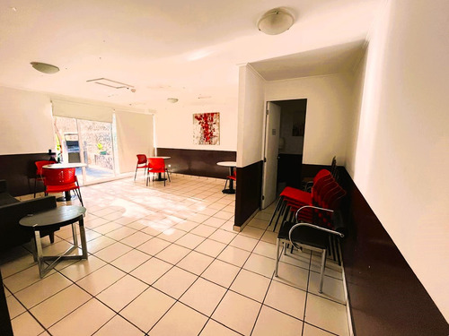 Comodo Estudio A Pasos De Mall Y Metro