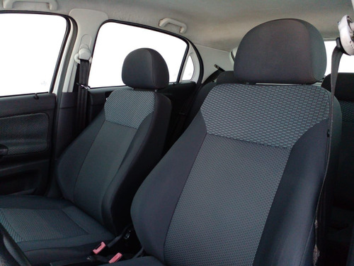 Imagem 7 de 8 de Volkswagen Gol Trend 1.6 Flex