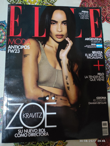 Revista Elle + Issue Crazy Colors Fucsia