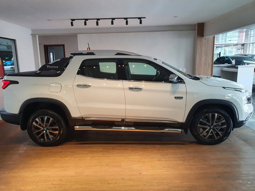 Imagem 3 de 15 de Fiat Toro 2.0 16v Turbo Diesel Ranch 4wd At9