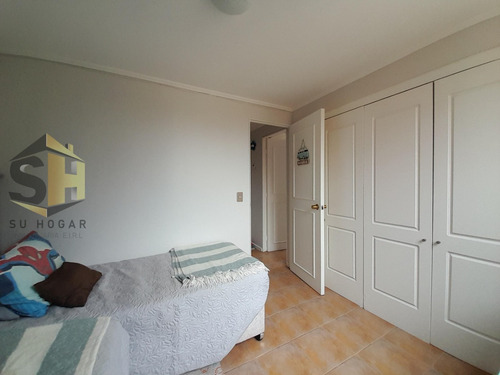 Se Vende Bonito Dpto A Metros De Playa Amarilla, Concón.