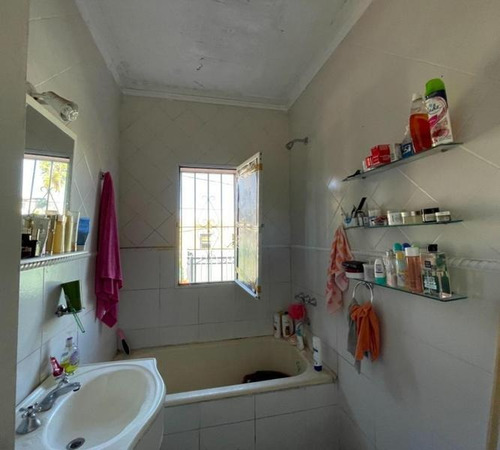 Imagen 15 de 21 de Venta Local + Planta Alta Vivienda / Oficinas