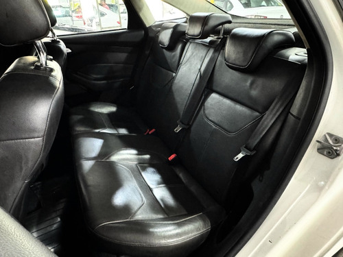 Ford Focus 2.0 SE PLUS SEDAN 16V FLEX 4P POWERSHIFT