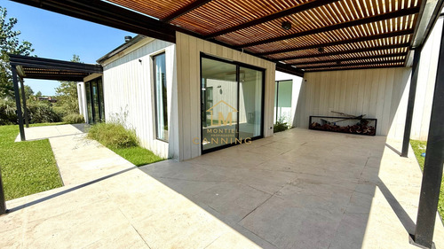 Casa En Venta En Chacras Fincas De San Vicente, San Vicente, G.b.a. Zona Sur