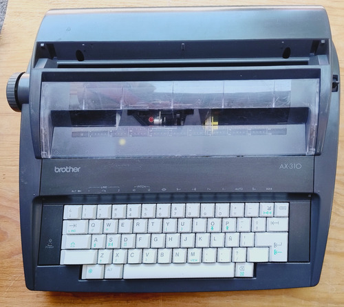 Brother Ax-310 Máquina De Escribir Portátil (Usado)