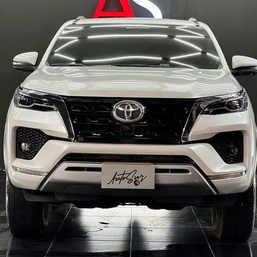 Toyota Fortuner 2.7 SRV