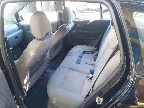 Volkswagen Suran 1.9 Sdi Comfortline 90a 2010