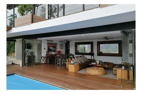 Imagen 10 de 13 de Casa En Renta En Valle De Bravo Con Vistas Panoramicas