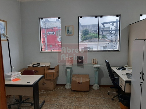 Imagem 15 de 25 de Vila Nova York - Industrial - Predio Com 3 Pavimentos = Subsolo + Terreo + ,pav Superior - Area Construida De 860 M² Em Terreno De 400 M² - 1145