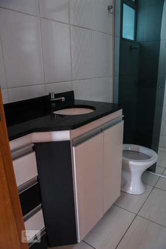 Apartamento Para Aluguel - Rio Branco, 3 Quartos, 74 - 892995246