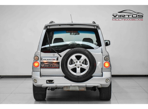 Mitsubishi Pajero TR4 2.0 4X4 16V 140CV FLEX 4P AUTOMÁTICO