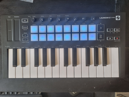 Novation Launchkey Mini Mk3