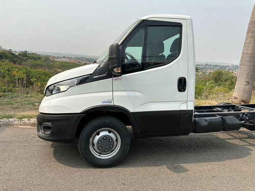 Iveco Daily 35-150 Chassi 2022 - Covelp Americana