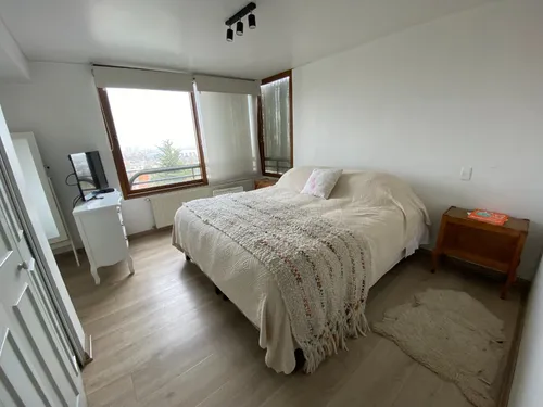 Vista A La Ciudad, Con 4d, 3b Y Completamente Remodelado
