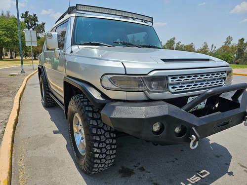 Toyota Fj Cruiser 3p Premium Aa Ee Ra Abs 4x4 At