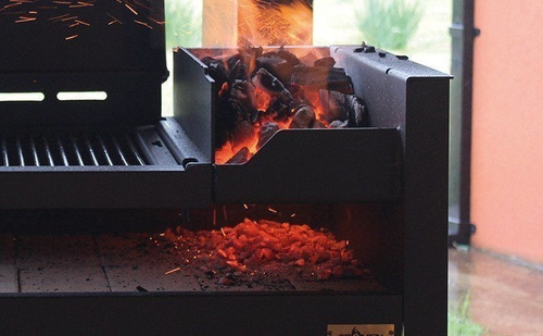 Parrilla A Leña Móvil Tromen Criolla Con Ruedas Tapa Negra