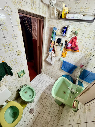 Oportunidad, Ph De 3 Ambientes + Patio, Sin Expensas