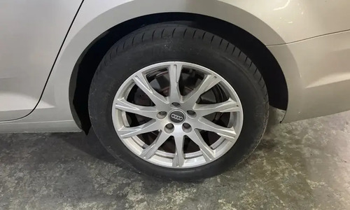 Audi A4 Select 2.0 lt Turbo