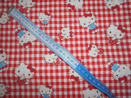Tecido Tricoline Estampado Hello Kitty - 2 Metros X 1,5 M