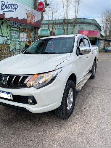 Mitsubishi L200 Sportero 