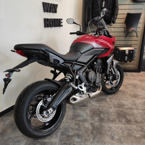 Imagen 3 de 20 de Tiger Sport 660 Hilton Motoros Co.