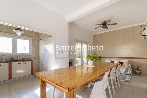 Venta Casa 5 Ambientes En Villa Luzuriaga