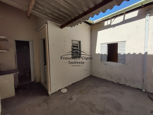 Imagem 13 de 22 de Casa À Venda No Bairro Campinho - Guaratinguetá/sp - Cs530