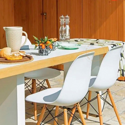 Imagen 4 de 6 de Pack X 4 Sillas Eames De Diseño Vintage | Contado
