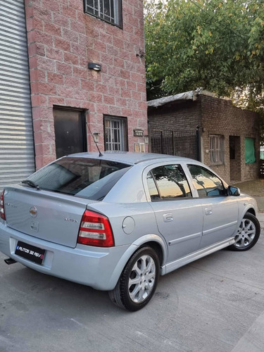 Chevrolet Astra 2.0 Gls 2011