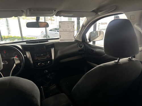 Nissan NP300 2.5 SE Paq Seguridad Mt