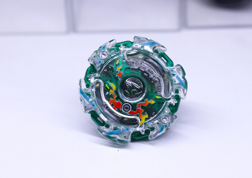 Beyblade Burts Kaiser Kerbeus/ Kerbeus K2 Takaratomy (Usado)