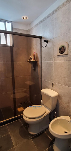 Imagen 6 de 17 de Venta - Apartamento Frente A Presidencia - Todo Reciclado