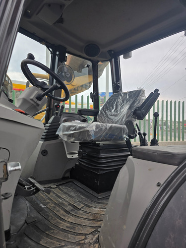 Retroexcavadora Case 770 Ex 4 Awd 2024.