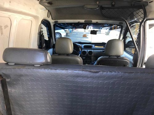 Imagen 9 de 10 de Renault Kangoo Diésel Mecánico