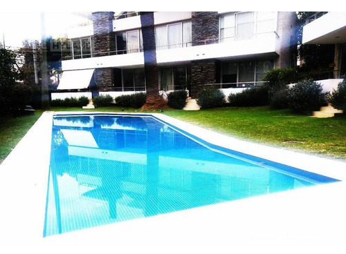 Imagen 15 de 30 de Casa En Venta 4 Ambientes - Punta Chica