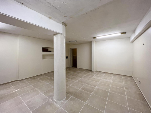 Imagen 12 de 21 de Oficina O Local Comercial Ideal Profesionales O Estudios En Barrio Martin