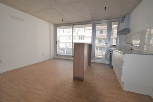 Apartamento En Venta De 2 Dormitorios En Barrio Sur