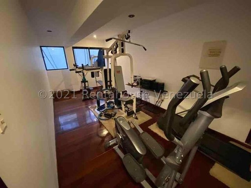 Imagen 15 de 21 de Casa En Venta 21-23165 Yubelys Martínez Rent-a-house
