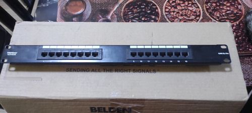 Patch Panel 16 Puertos Marca Belden