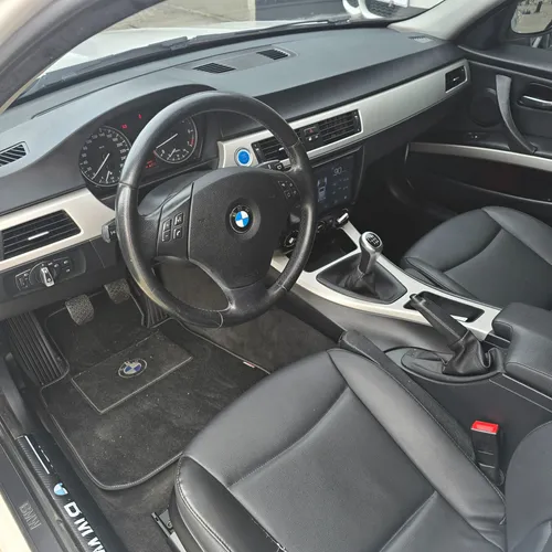 BMW Serie 3 2.0 318i E90 Lci