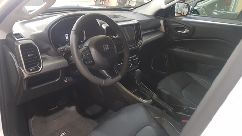 Imagen 4 de 9 de Fiat Toro Freedom 4x4 At9 My22