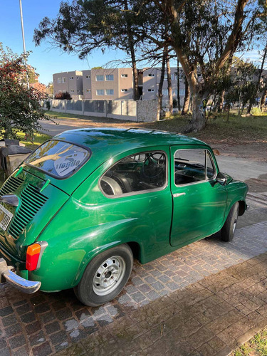 Imagen 10 de 16 de Fiat 600 S