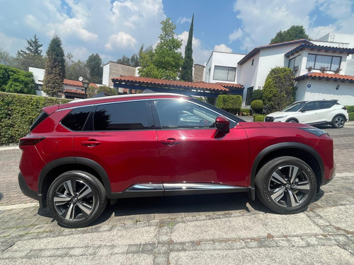 Nissan X-Trail 2.5 Platinum Plus 2 Row Cvt