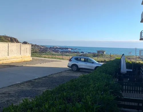 Maravilloso Departamento Con Patio Privado A Orillas Del Mar