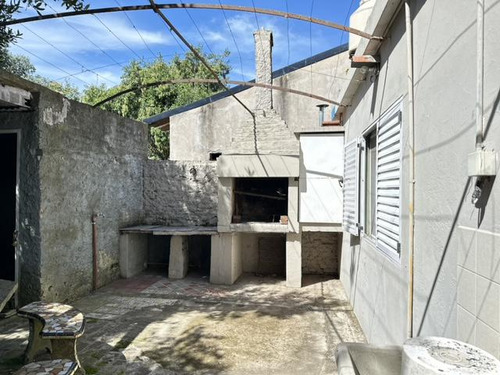 Venta Casa En Laguna De Lobos, 400m2 De Jardín 2 Habitaciones