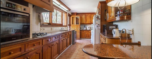 Excelente Casa Ideal Para Todo El Año-ref:3517