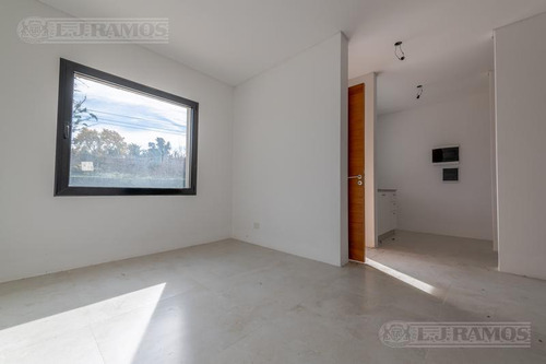 Lj Ramos | Vende | Depto 2 Ambs Con Jardin | Terrazas H1, Pilar | Con Renta